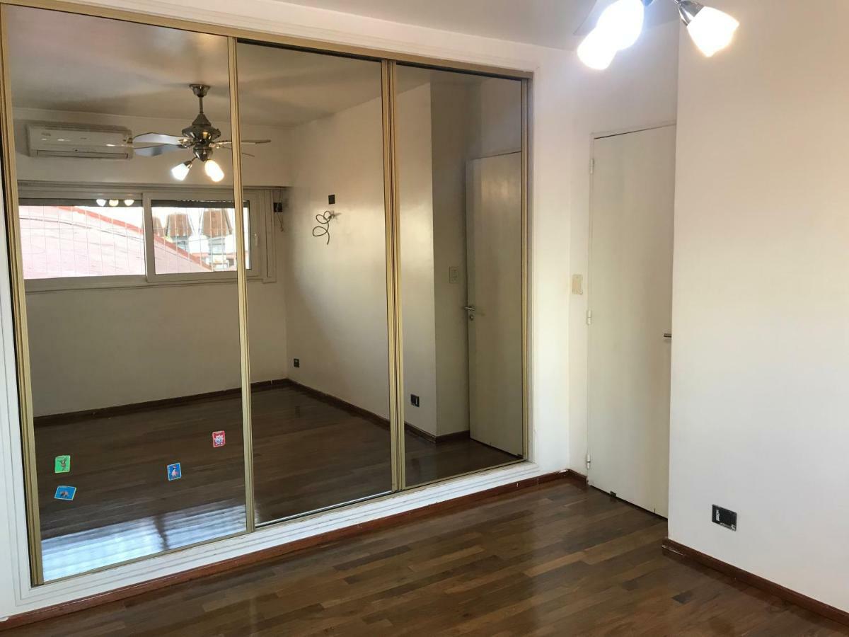 Cabildo Y Juramento Con Parrilla Appartement Buenos Aires Buitenkant foto